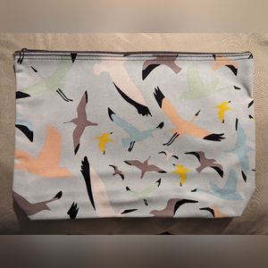 Thirty-One Bird Zipper Pouch